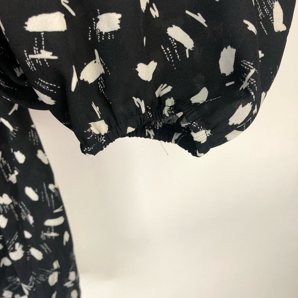 Lush black ivory v-neck button down long sleeve blouse L - Picture 4 of 9